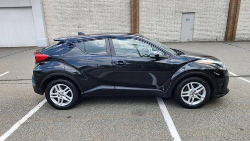 Black Sand Pearl 2021 Toyota C-HR LE