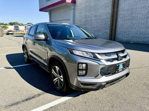 2020 Mitsubishi Outlander Sport SE