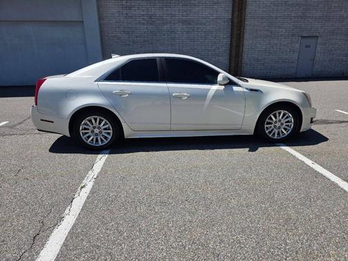 Off White 2012 Cadillac CTS Luxury
