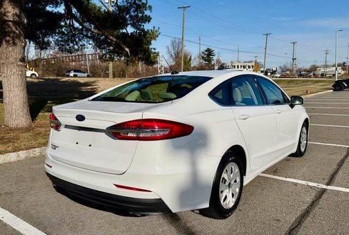 2019 Ford Fusion SE