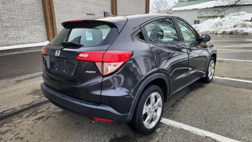 2017 Honda HR-V LX