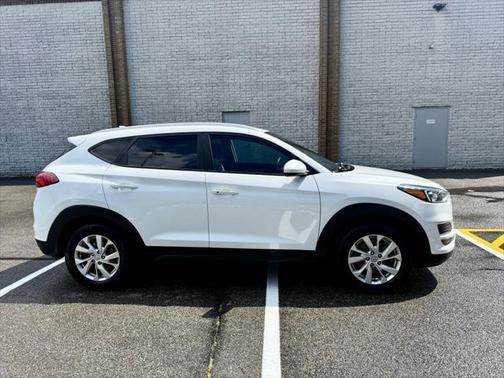 2021 Hyundai TUCSON Value