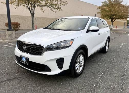 2019 Kia Sorento LX
