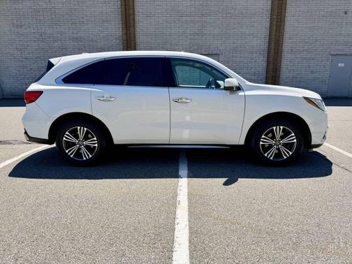 White Diamond Pearl 2017 Acura MDX 3.5L