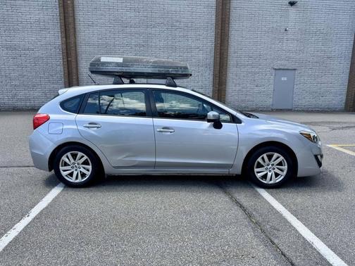 Ice Silver Metallic 2015 Subaru Impreza 2.0i Premium