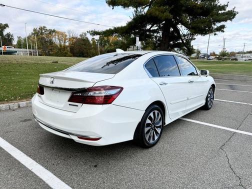2017 Honda Accord Hybrid EX-L