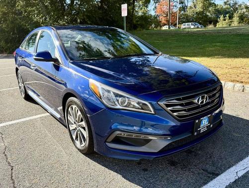 2016 Hyundai SONATA Sport