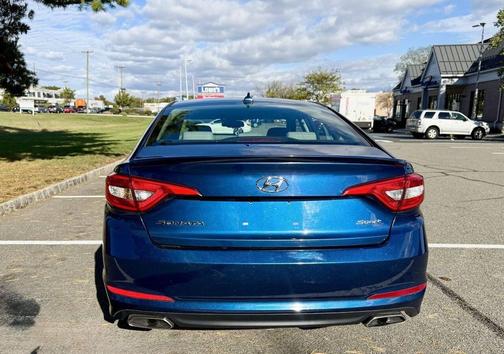 2016 Hyundai SONATA Sport