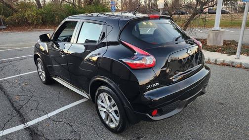 2017 Nissan Juke S AWD 4dr Crossover