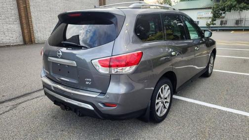 2015 Nissan Pathfinder SV