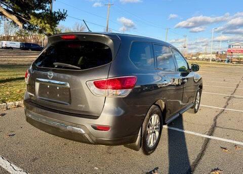 2014 Nissan Pathfinder S