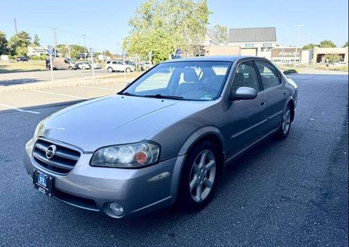 2002 Nissan Maxima SE