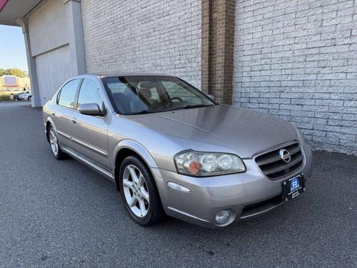 2002 Nissan Maxima SE