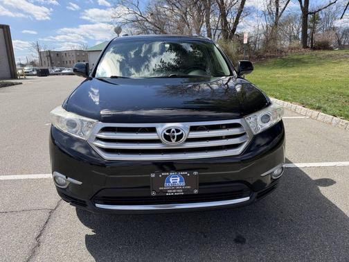 Black 2012 Toyota Highlander Limited