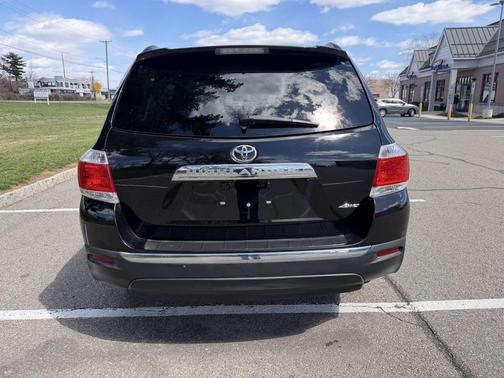 Black 2012 Toyota Highlander Limited