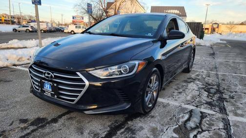 2017 Hyundai ELANTRA Limited