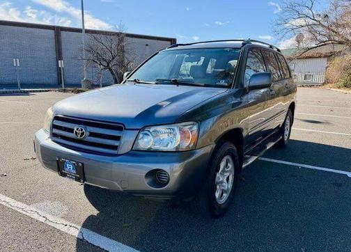 2005 Toyota Highlander Base