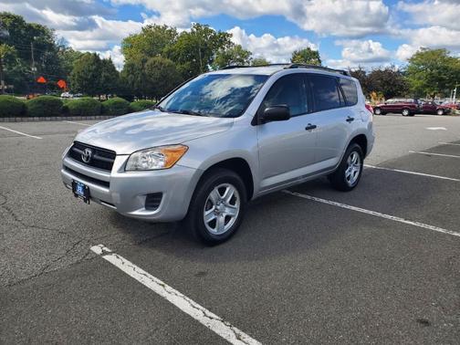 Used 2009 Toyota RAV4 for Sale Near Me | Cars.com