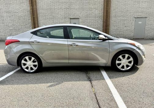 2011 Hyundai ELANTRA Limited
