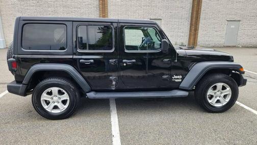 Black Clearcoat 2018 Jeep Wrangler Unlimited Sport