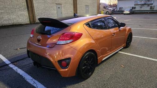 2016 Hyundai Veloster Turbo