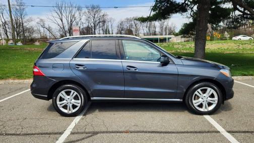 Steel Gray Metallic 2014 Mercedes-Benz M-Class 4MATIC