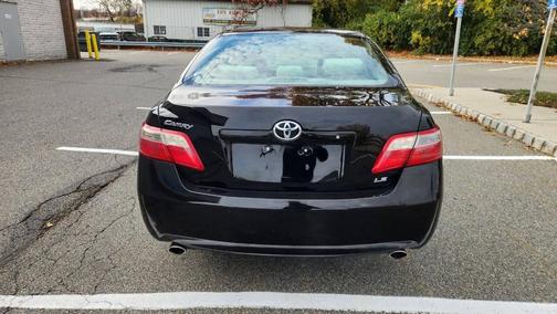 2007 Toyota Camry LE V6