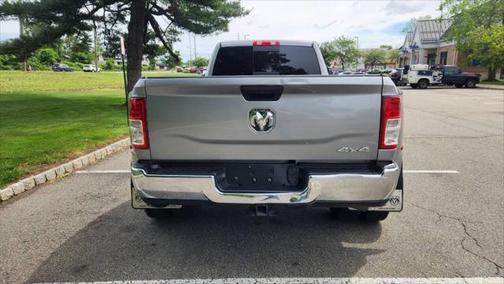 2019 RAM 3500 Tradesman Crew Cab 4x4 8' Box