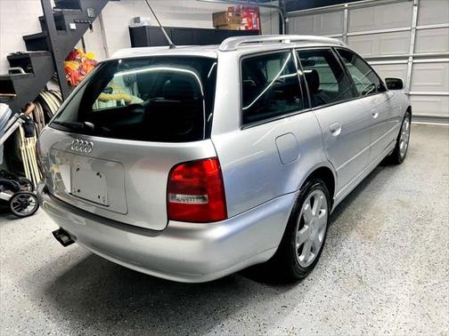 2001 Audi S4 Avant quattro