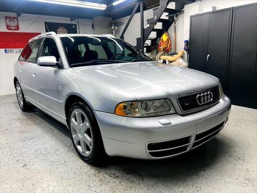 2001 Audi S4 Avant quattro