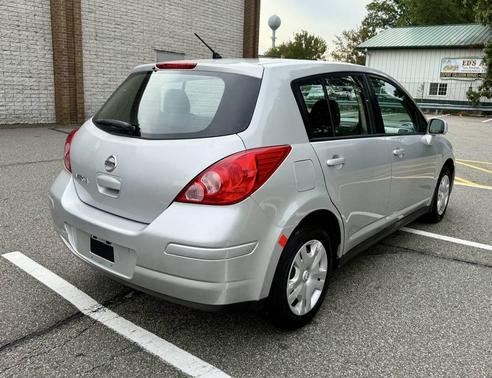 2012 Nissan Versa 1.8 S
