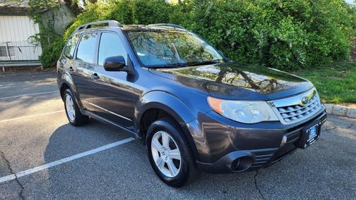 Dark Gray Metallic 2013 Subaru Forester 2.5X