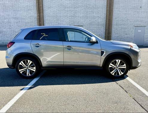 2020 Mitsubishi Outlander Sport SE