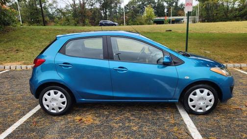 2011 Mazda Mazda2 Sport
