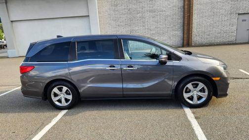 Gray 2018 Honda Odyssey EX