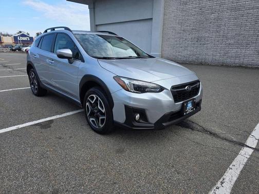 Ice Silver Metallic 2019 Subaru Crosstrek 2.0i Limited