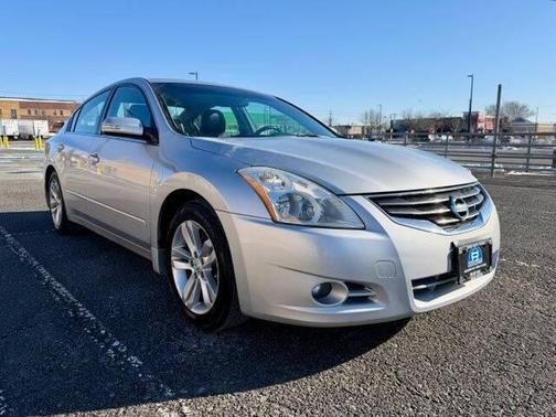 2012 Nissan Altima 3.5 SR