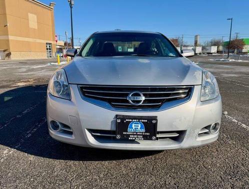 2012 Nissan Altima 3.5 SR