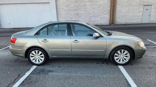 2009 Hyundai SONATA Limited