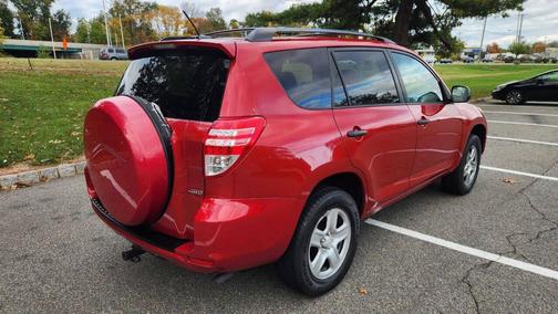 2009 Toyota RAV4 Base