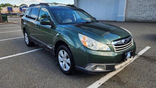 Cypress Green Pearl 2011 Subaru Outback 2.5 i Limited
