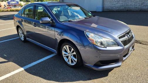 2014 Subaru Legacy Premium