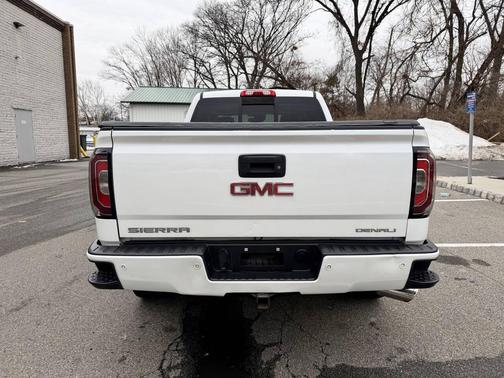 2017 GMC Sierra 1500 Denali