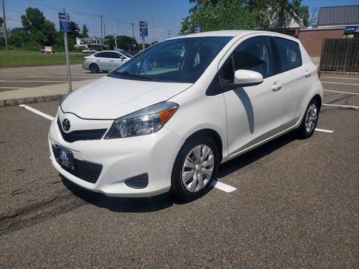 2014 Toyota Yaris L