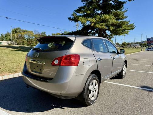2011 Nissan Rogue S