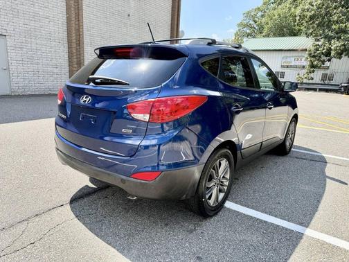 2014 Hyundai TUCSON SE