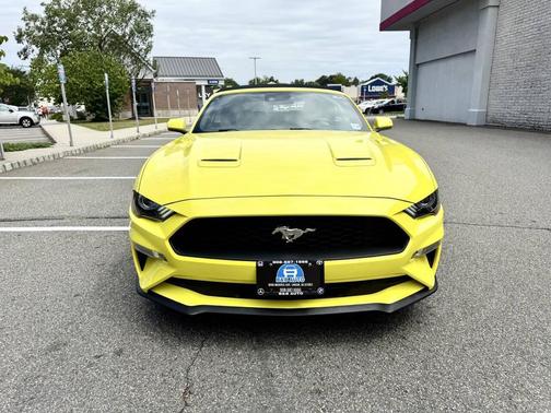 2021 Ford Mustang EcoBoost Premium