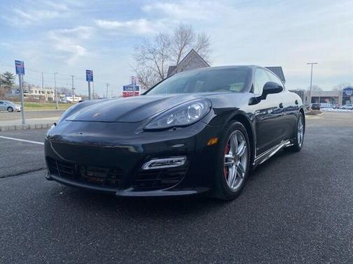 Photo 1 of 17 of 2013 Porsche Panamera GTS