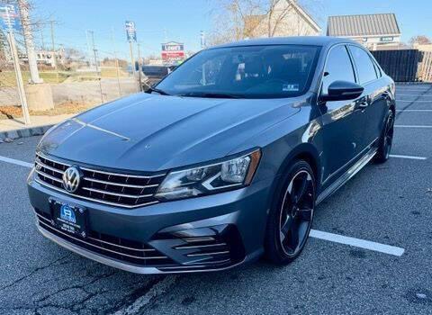 2017 Volkswagen Passat 1.8T R-Line w/Comfort