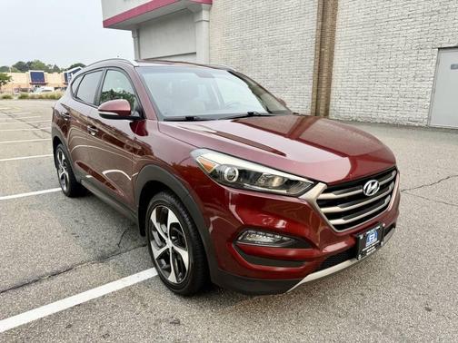 2016 Hyundai TUCSON Sport